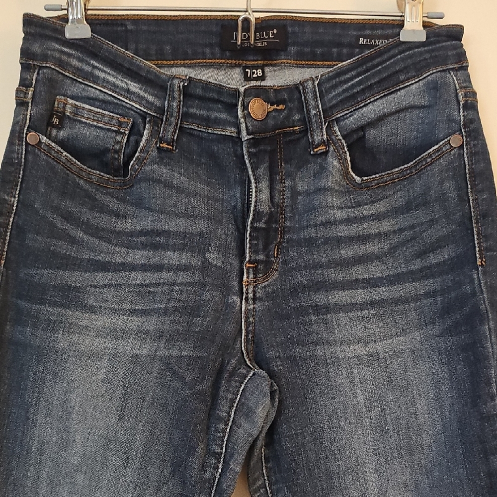 Judy Blue Relaxed Fit Jeans - Picture 2 of 6